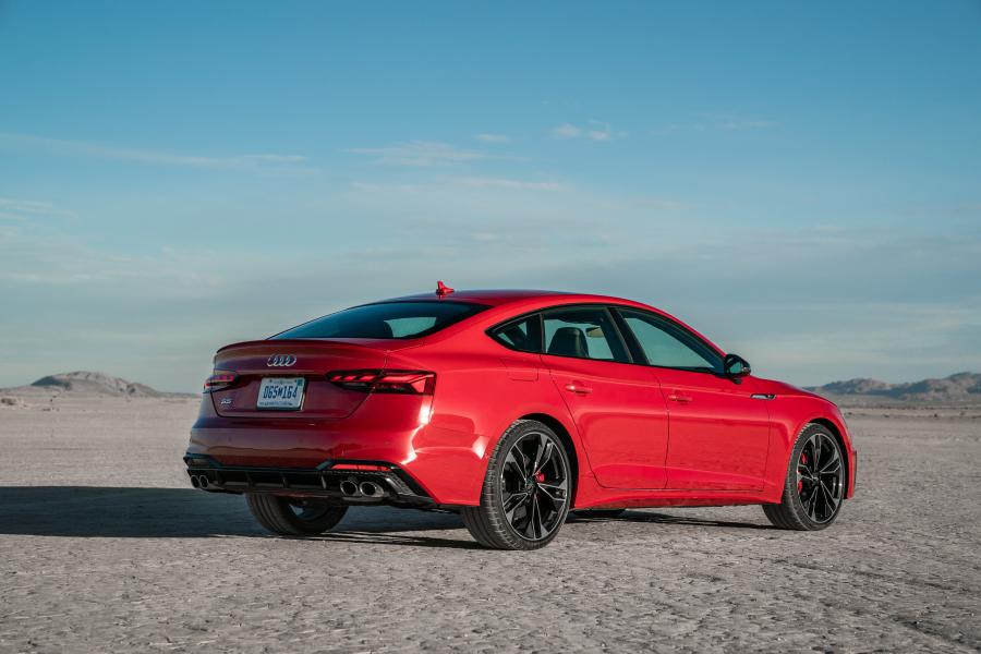  Audi S5 Sportback TFSI 2020 года  (NA) (фото 8 из 38)